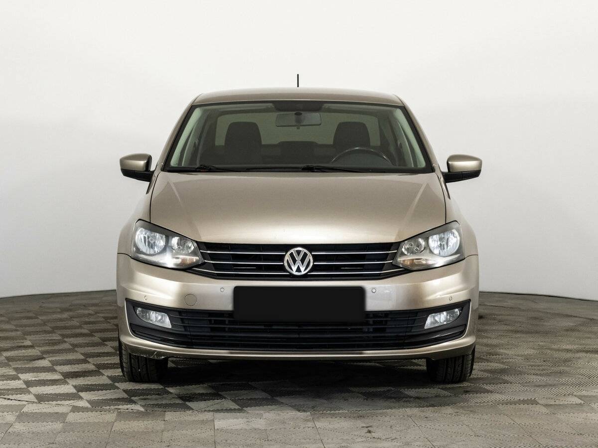 Купить Volkswagen Polo с пробегом. Фото: #1