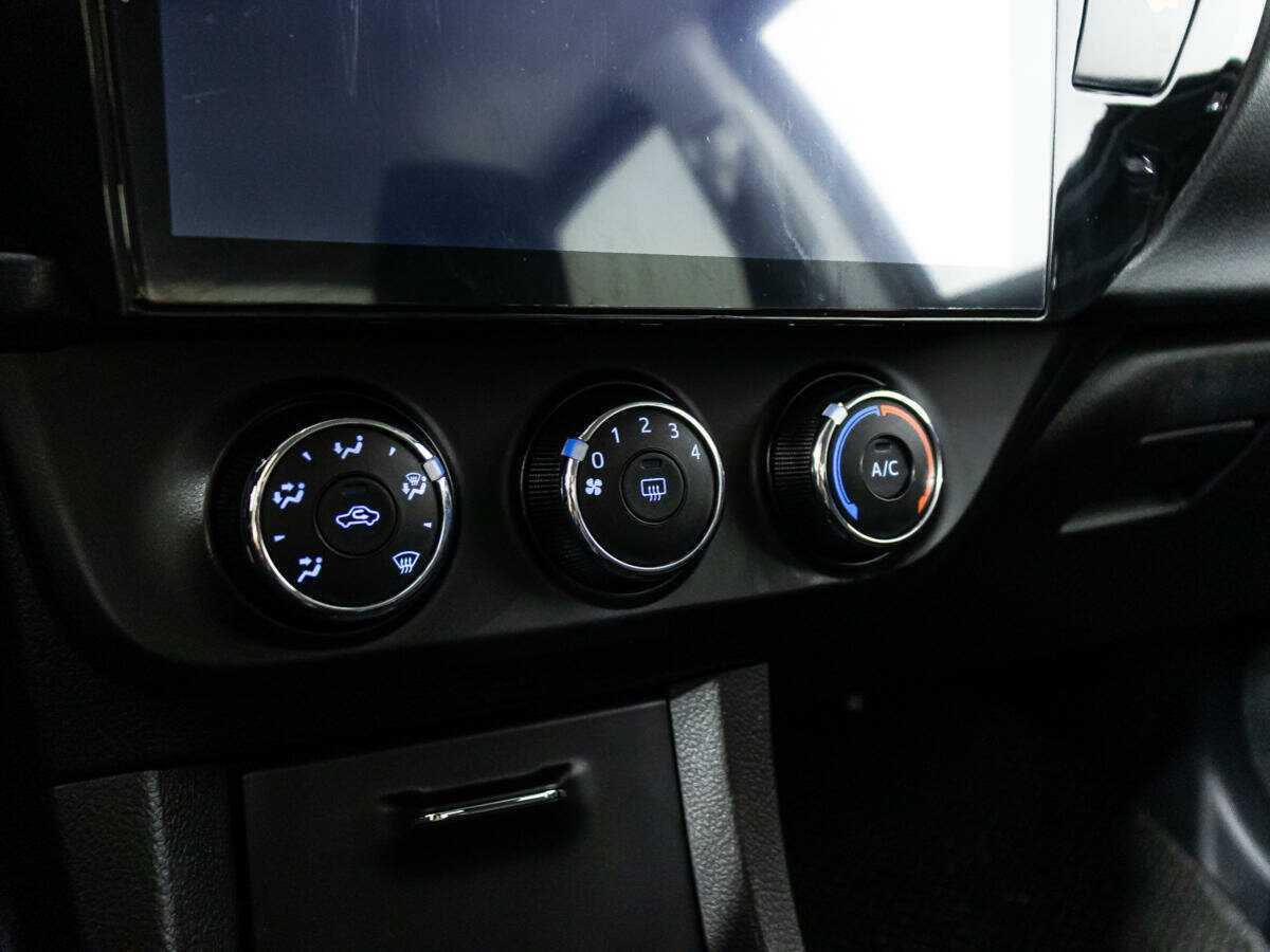 Купить Toyota Corolla с пробегом. Фото: #16