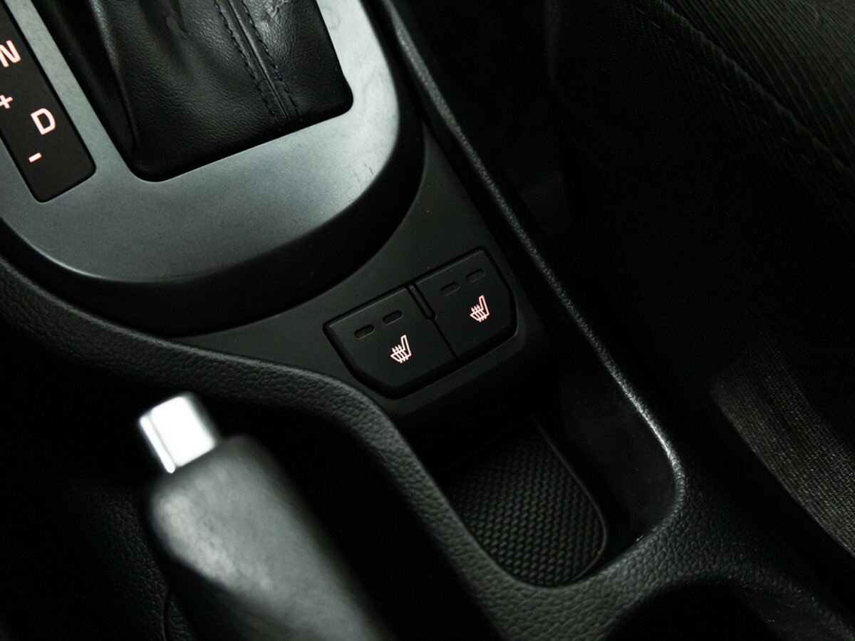Купить Kia Rio с пробегом. Фото: #15