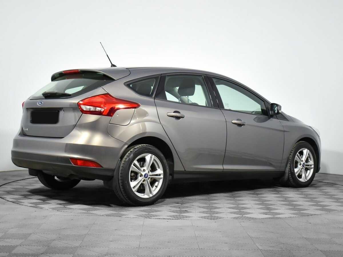Купить Ford Focus с пробегом. Фото: #4