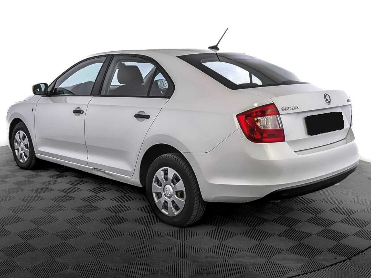 Купить Skoda Rapid с пробегом. Фото: #6