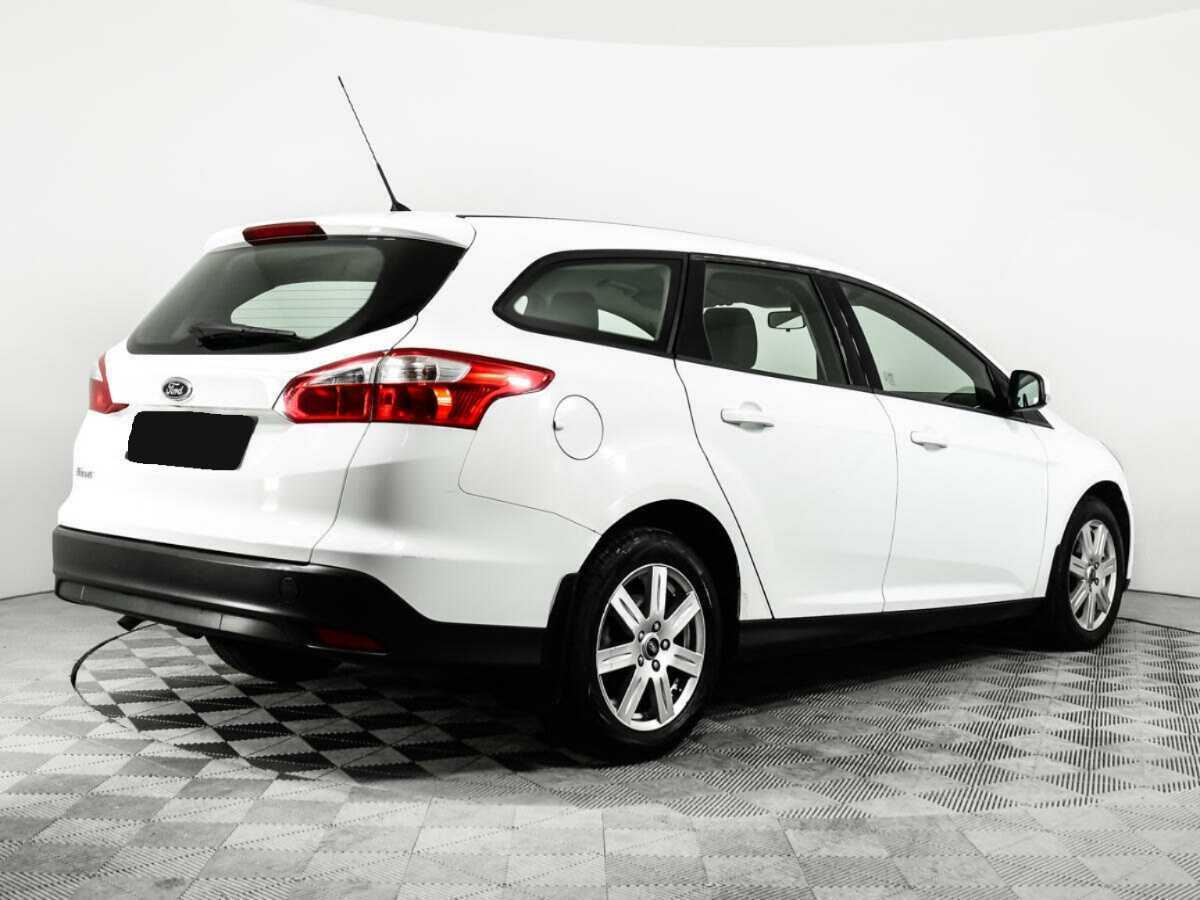 Купить Ford Focus с пробегом. Фото: #4