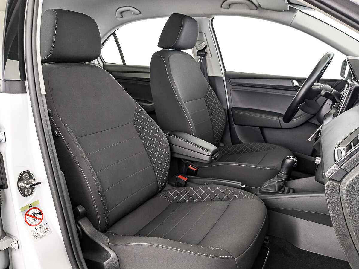 Купить Skoda Rapid с пробегом. Фото: #22