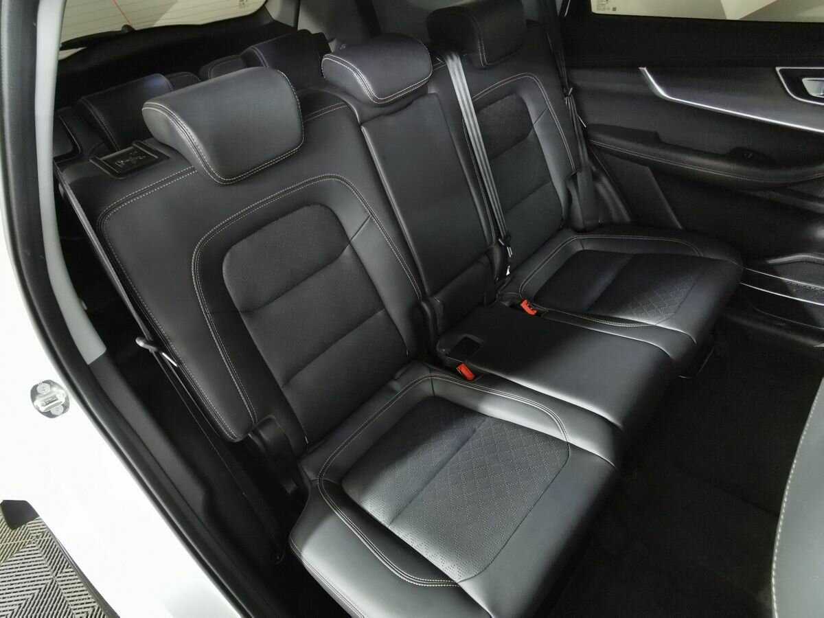 Купить Chery Tiggo 8 с пробегом. Фото: #12