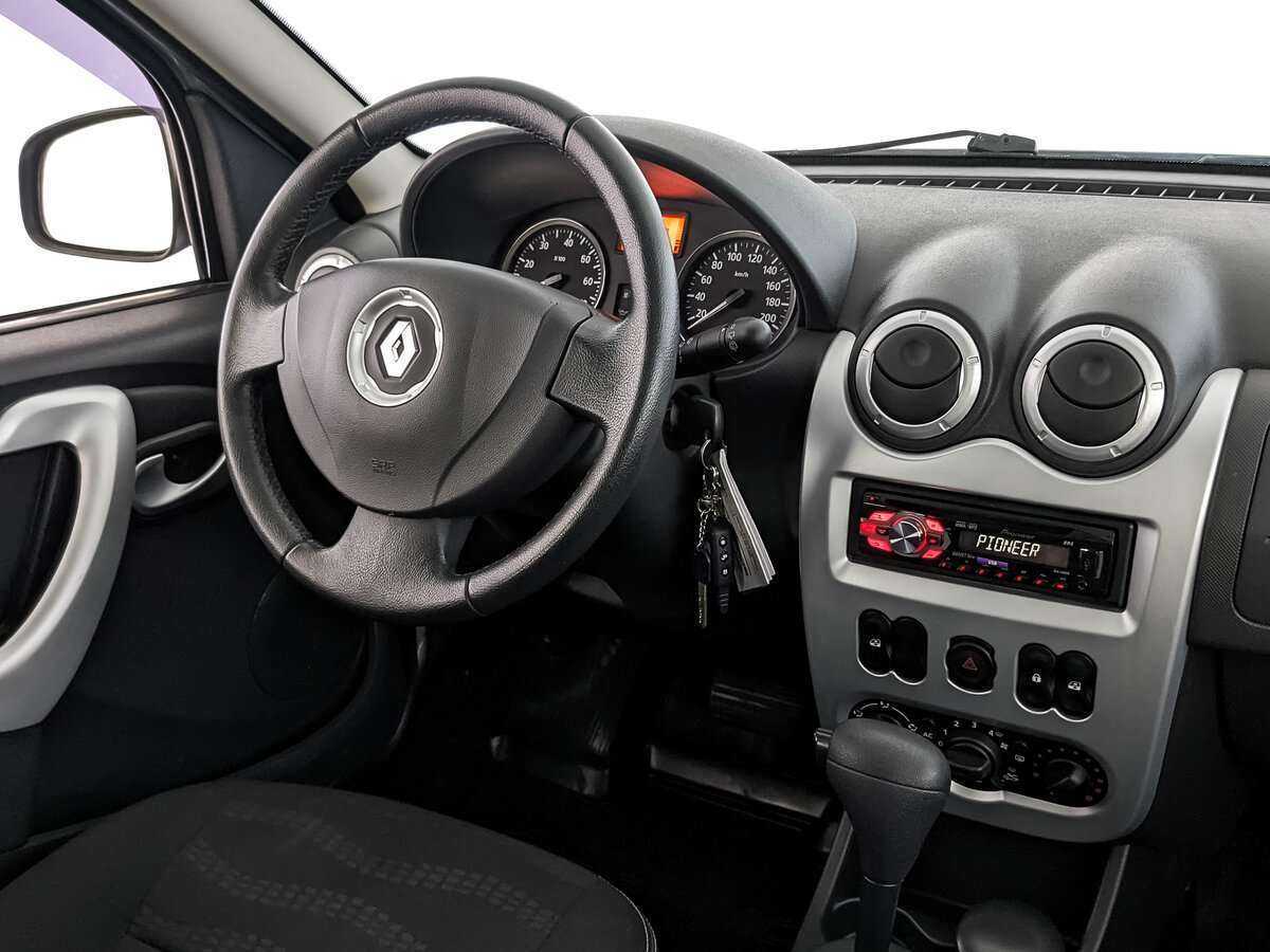 Купить Renault Sandero с пробегом. Фото: #15