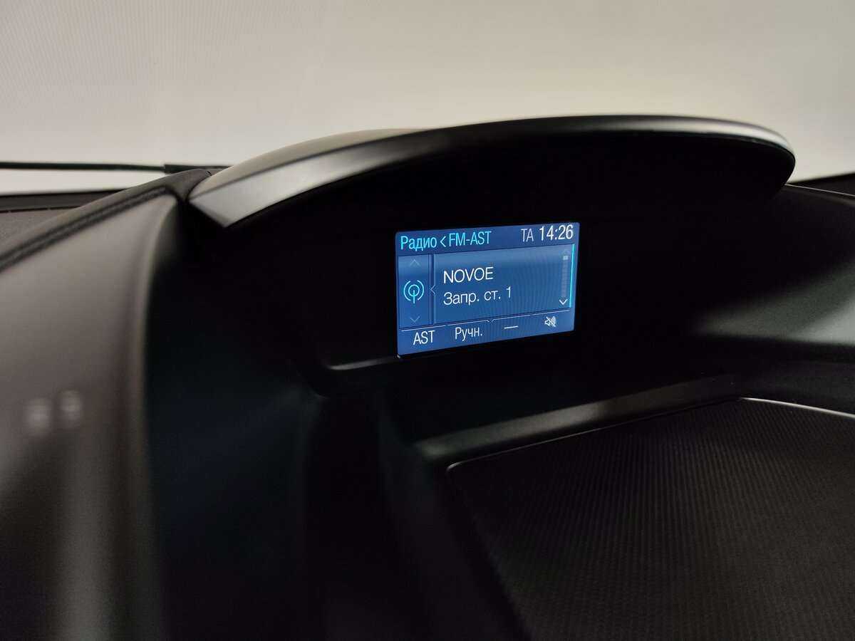 Купить Ford Kuga с пробегом. Фото: #18