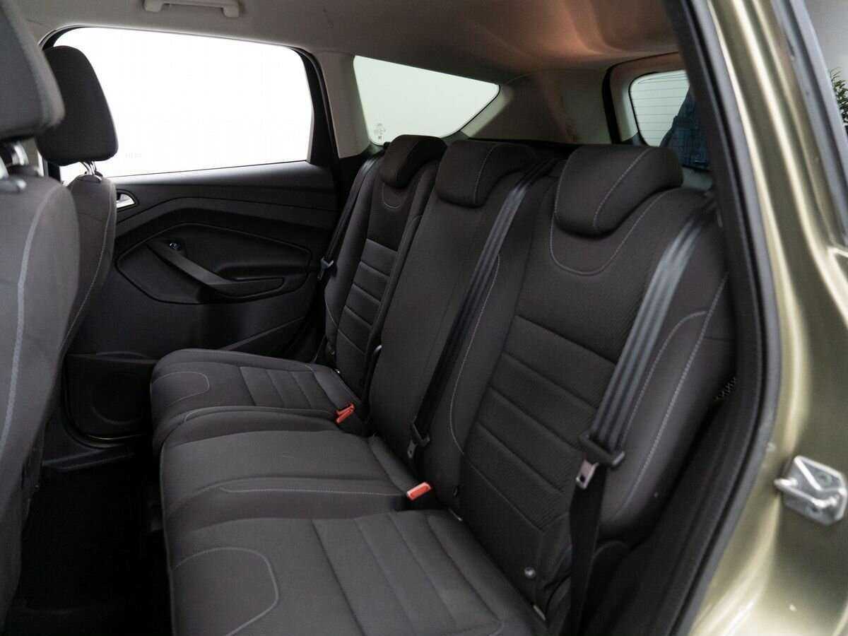 Купить Ford Kuga с пробегом. Фото: #6