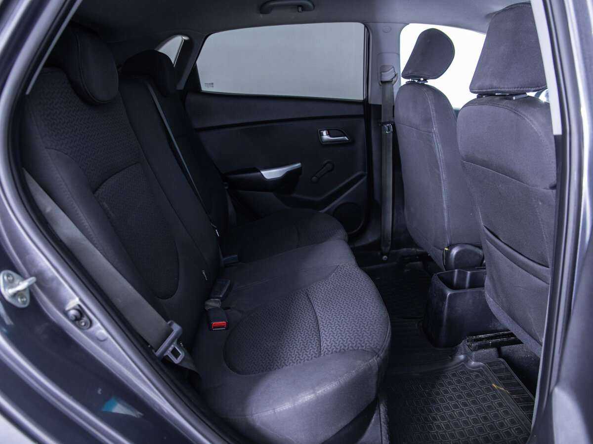Купить Kia Rio с пробегом. Фото: #8