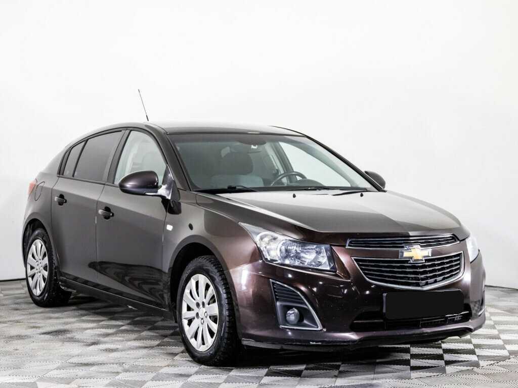 Купить Chevrolet Cruze с пробегом. Фото: #2