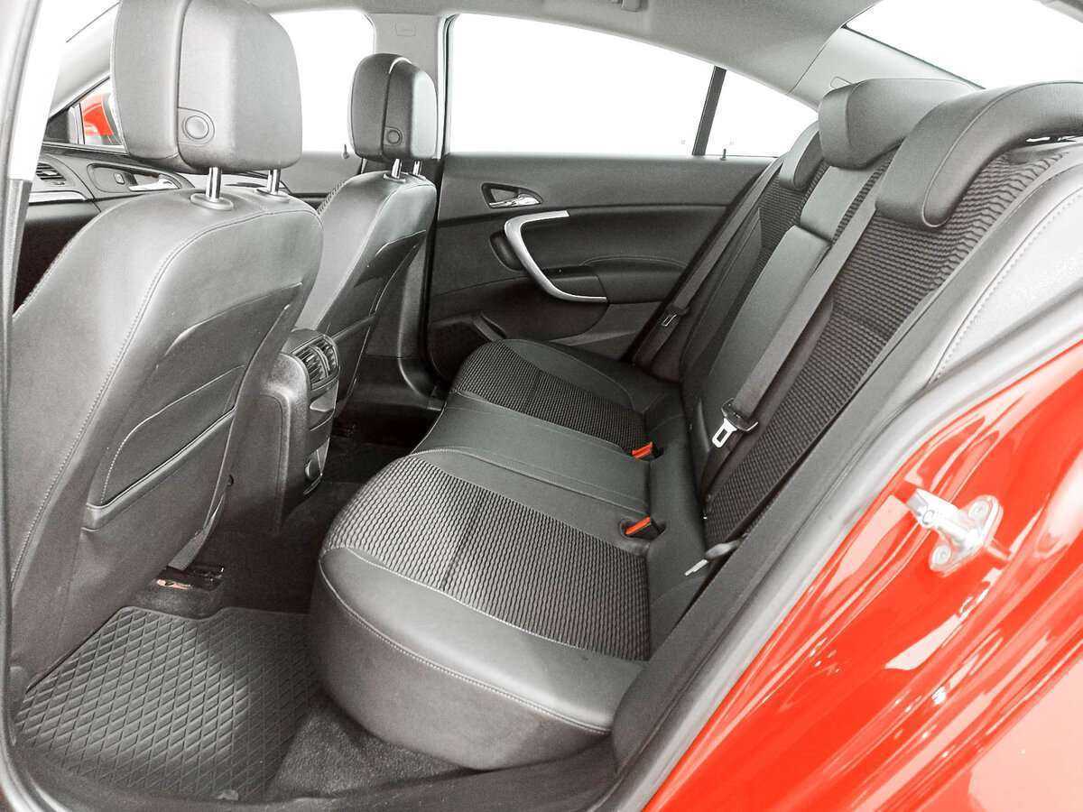Купить Opel Insignia с пробегом. Фото: #9