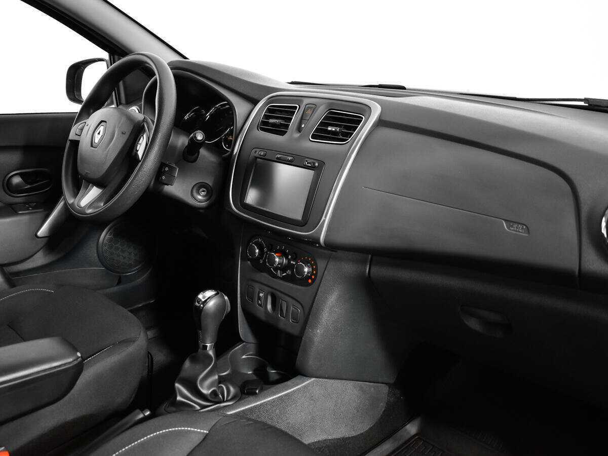Купить Renault Sandero с пробегом. Фото: #6