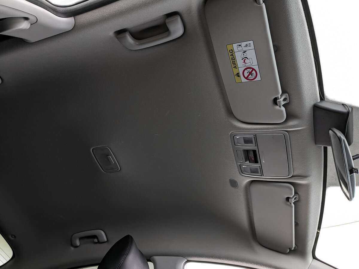 Купить Kia Rio с пробегом. Фото: #18