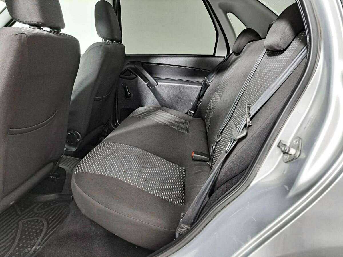 Купить Lada (ВАЗ) Granta с пробегом. Фото: #9