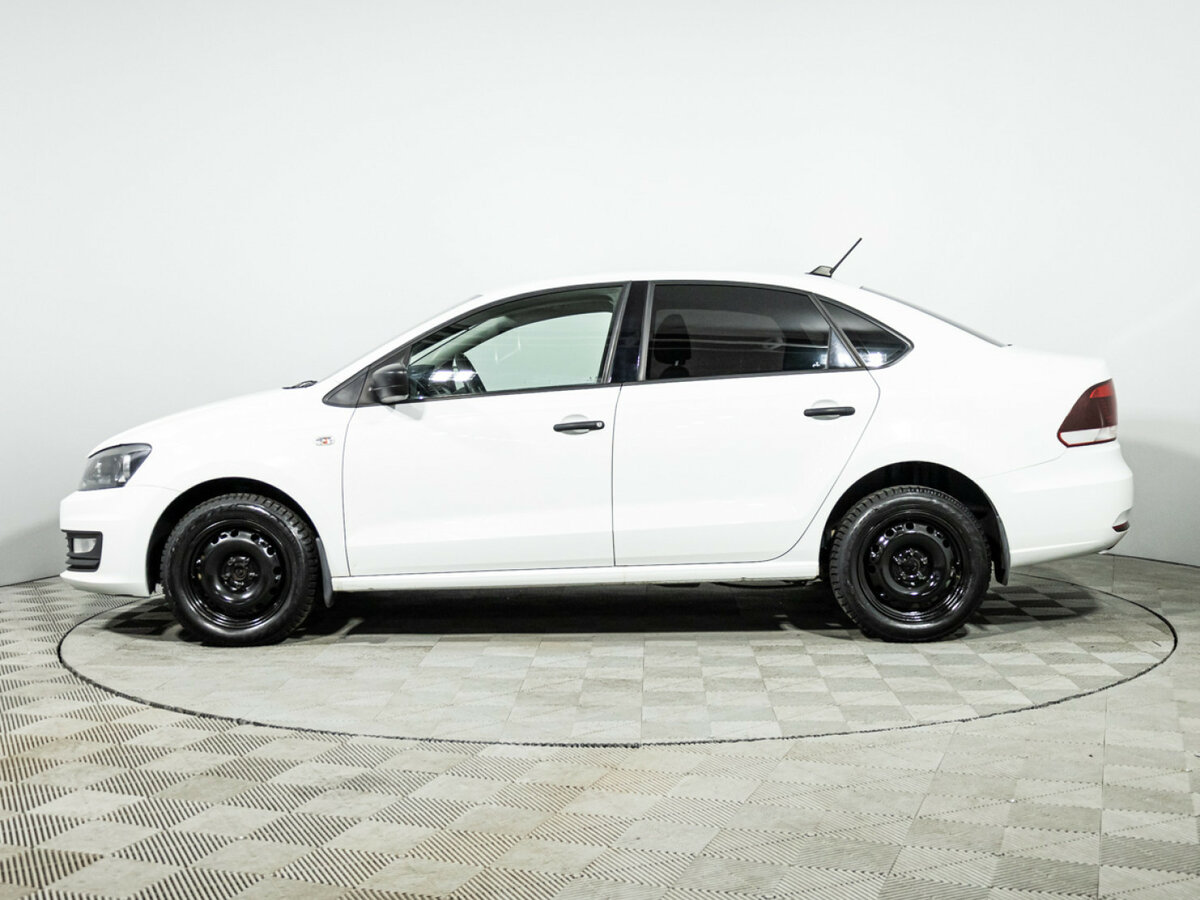 Купить Volkswagen Polo с пробегом. Фото: #7