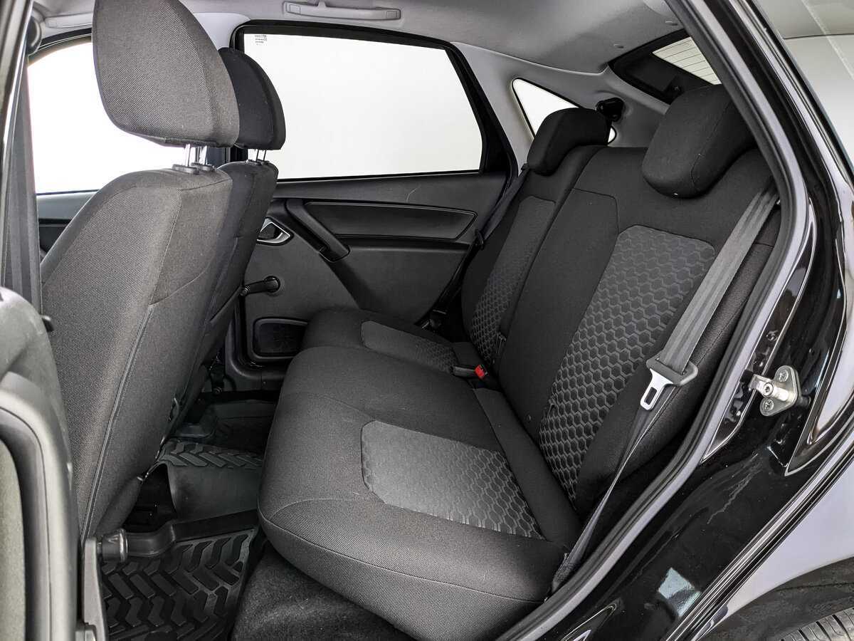 Купить Lada (ВАЗ) Granta с пробегом. Фото: #13