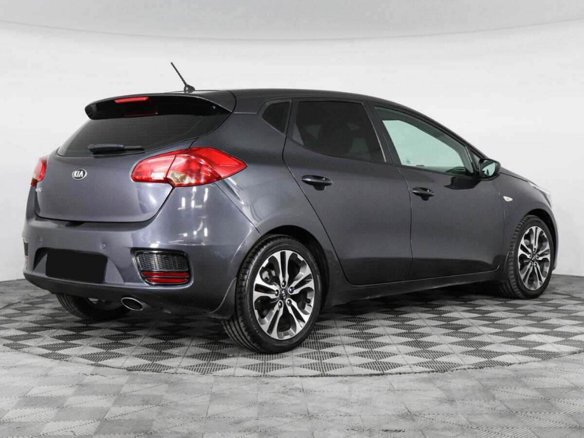 Купить Kia Ceed с пробегом. Фото: #3