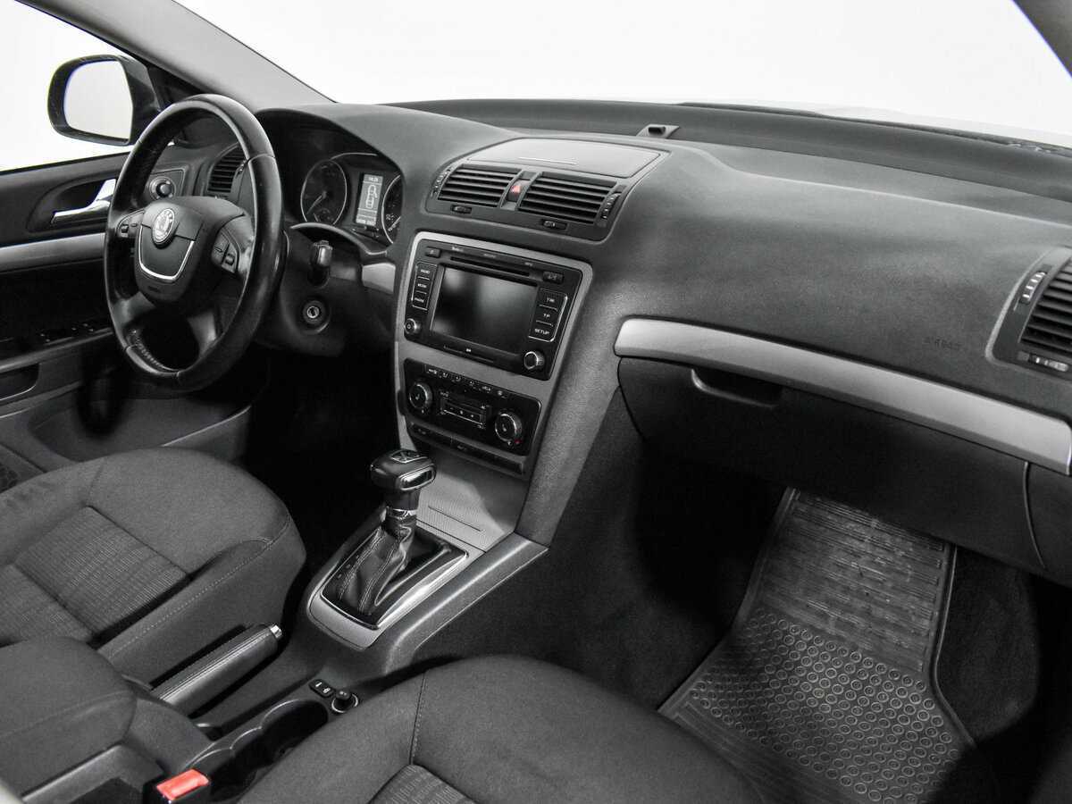 Купить Skoda Octavia с пробегом. Фото: #12