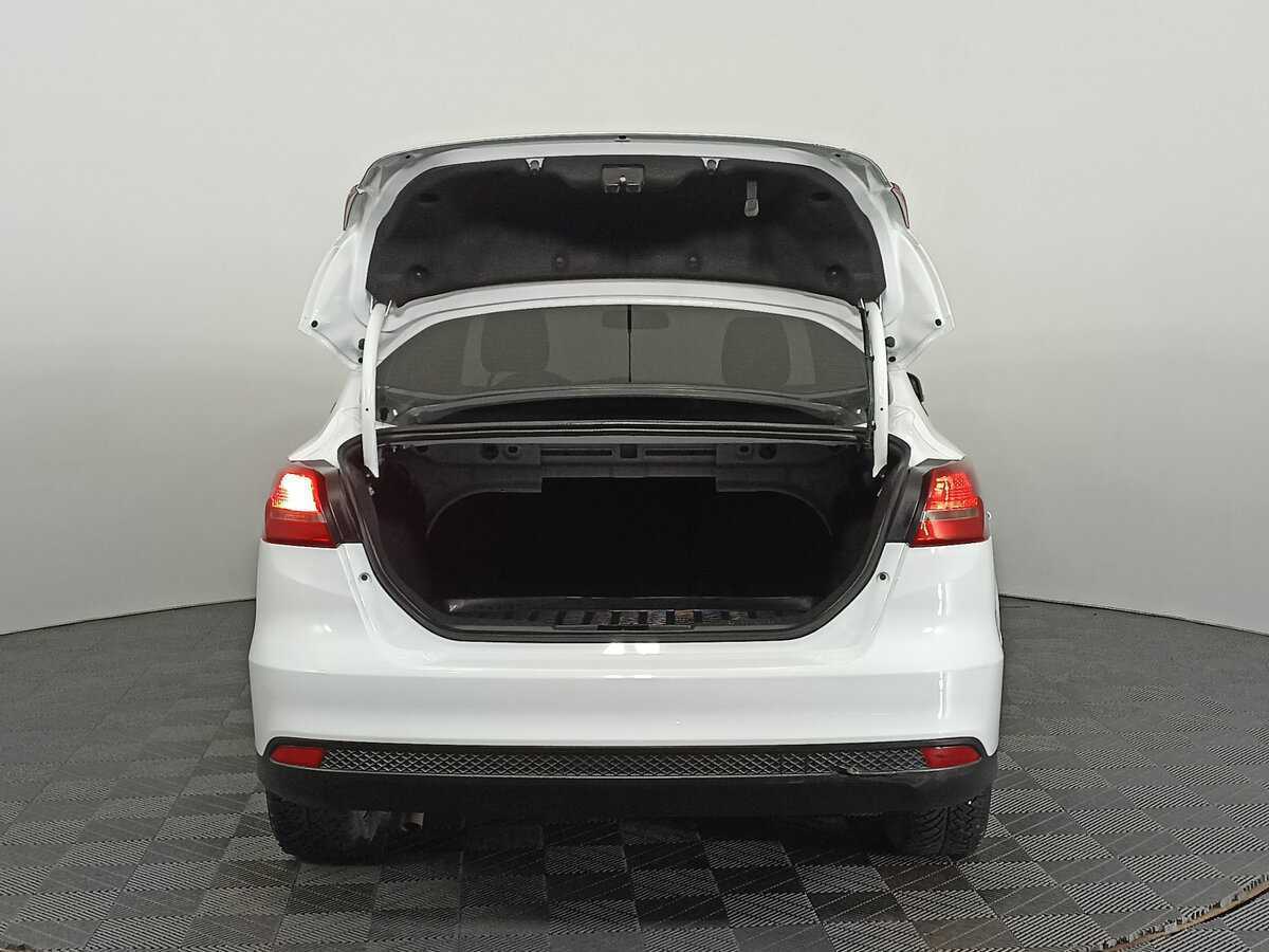 Купить Ford Focus с пробегом. Фото: #8