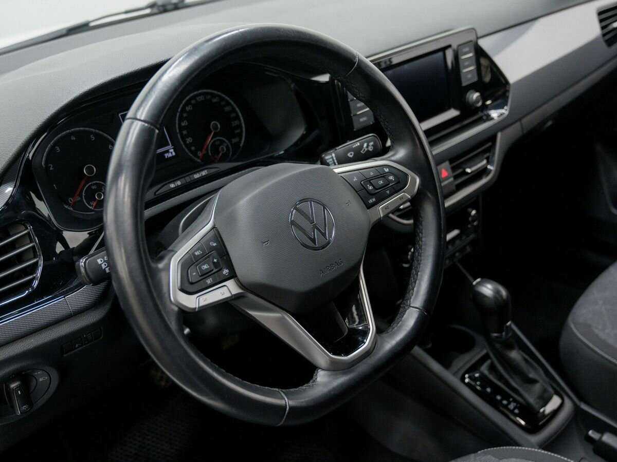 Купить Volkswagen Polo с пробегом. Фото: #15