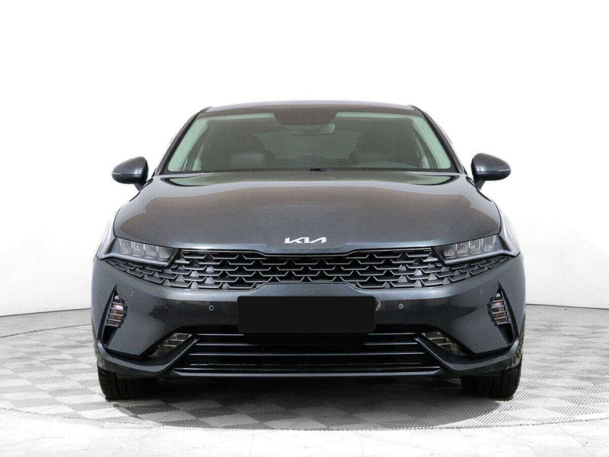 Купить Kia K5 с пробегом. Фото: #1