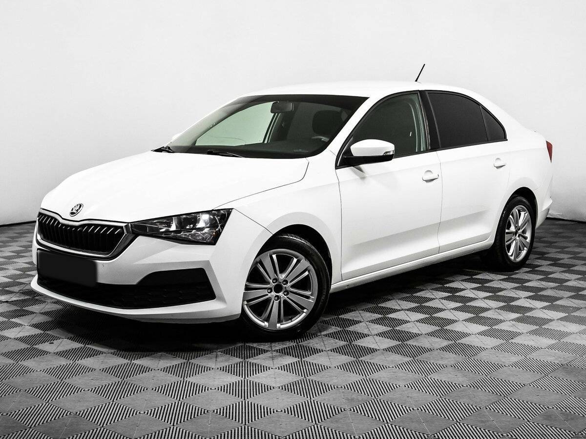 Купить Skoda Rapid с пробегом. Посмотреть фото