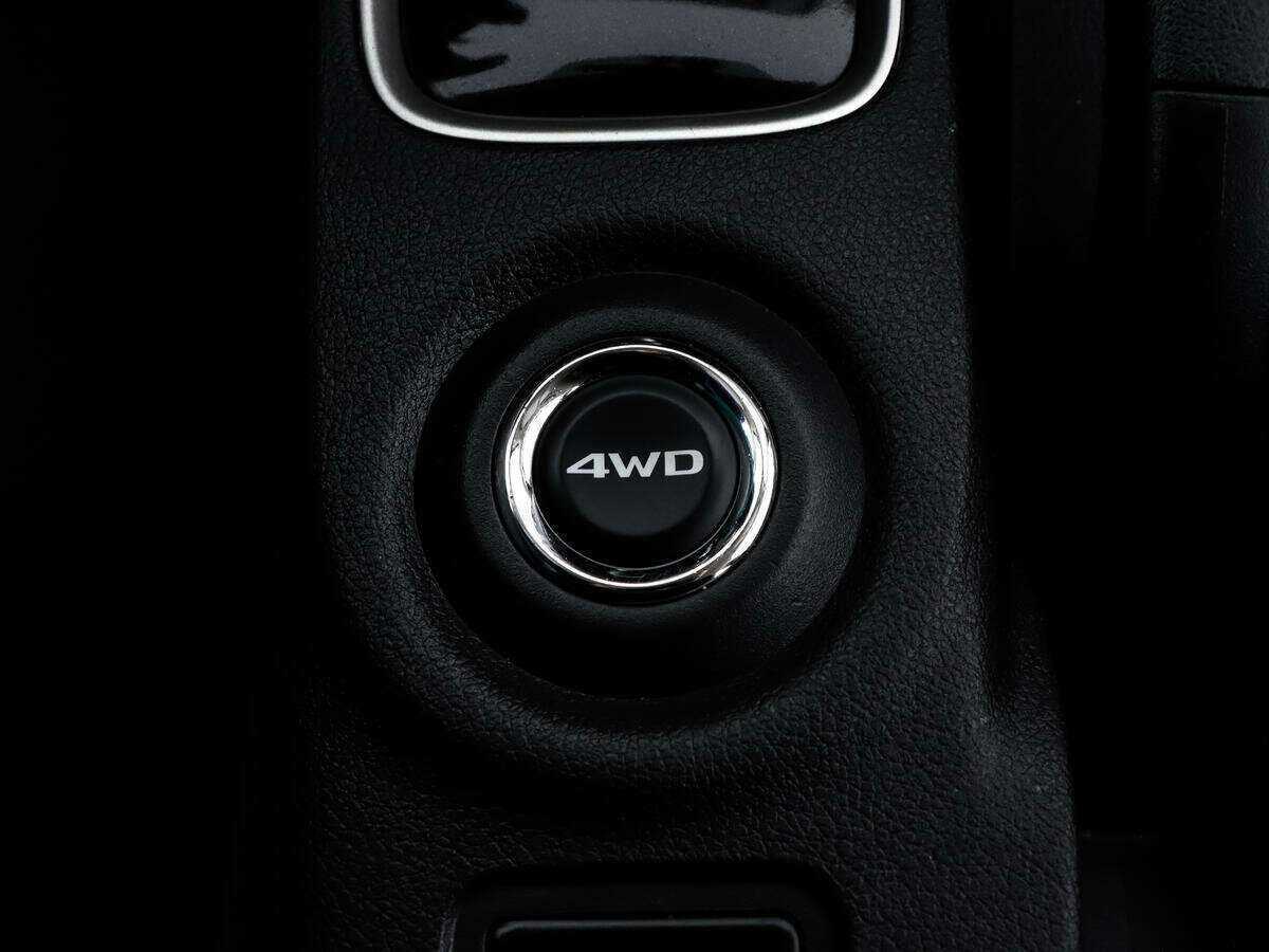 Купить Mitsubishi Outlander с пробегом. Фото: #14