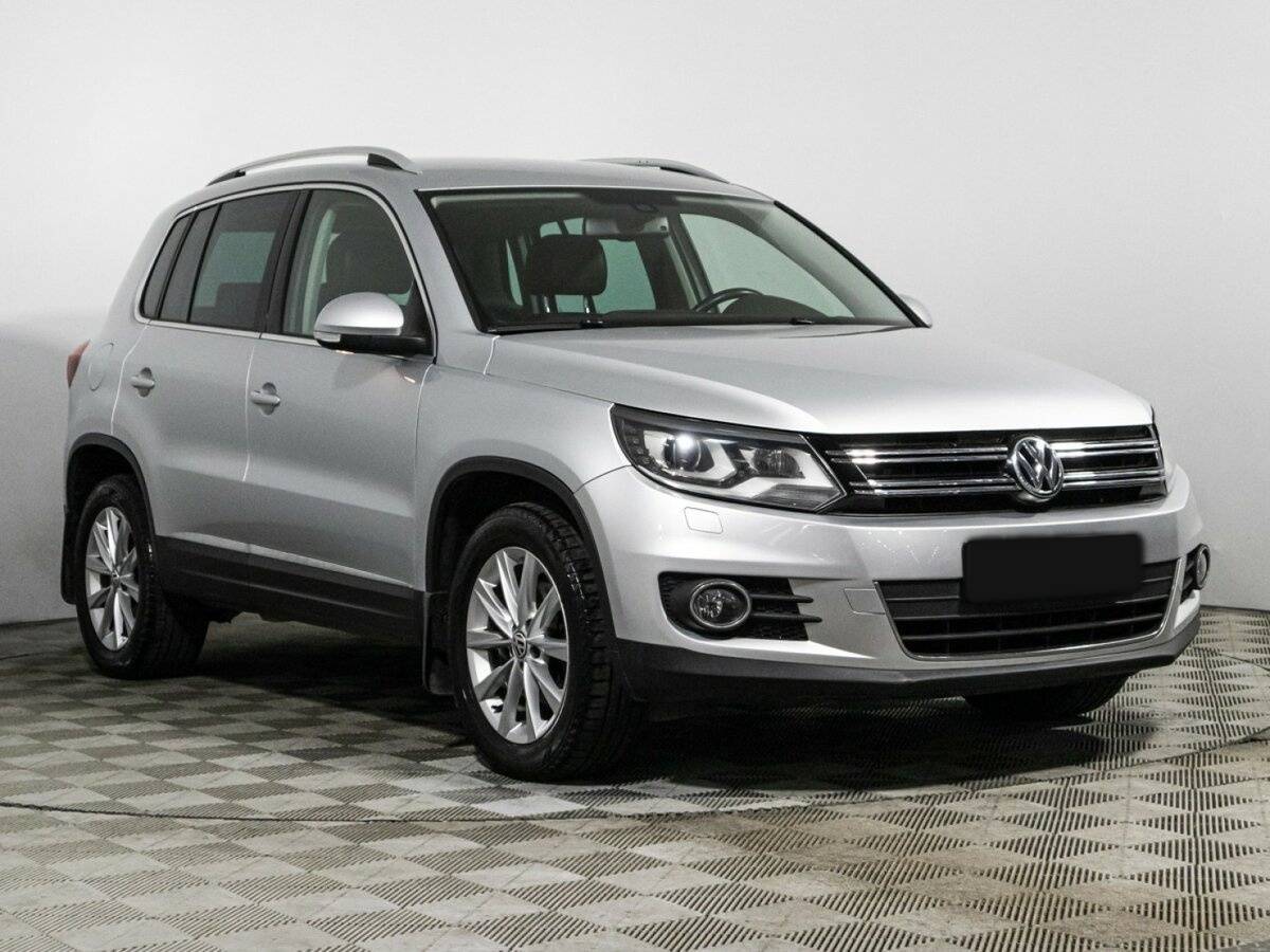 Купить Volkswagen Tiguan с пробегом. Фото: #2