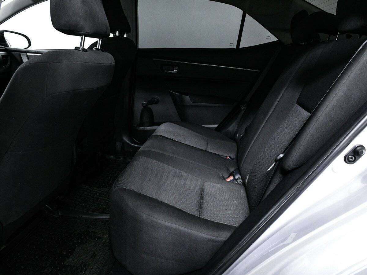 Купить Toyota Corolla с пробегом. Фото: #11