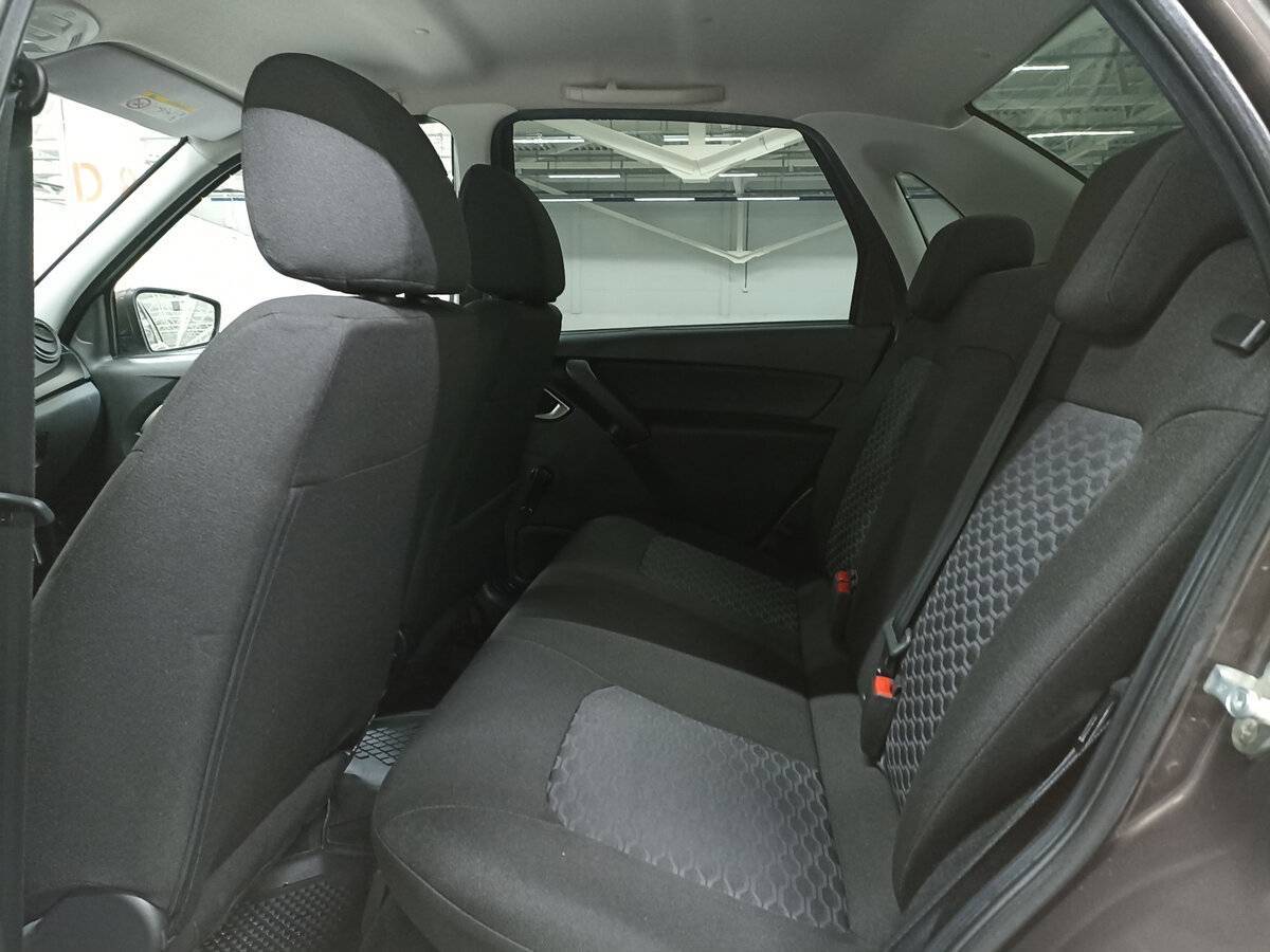 Купить Lada (ВАЗ) Granta с пробегом. Фото: #11