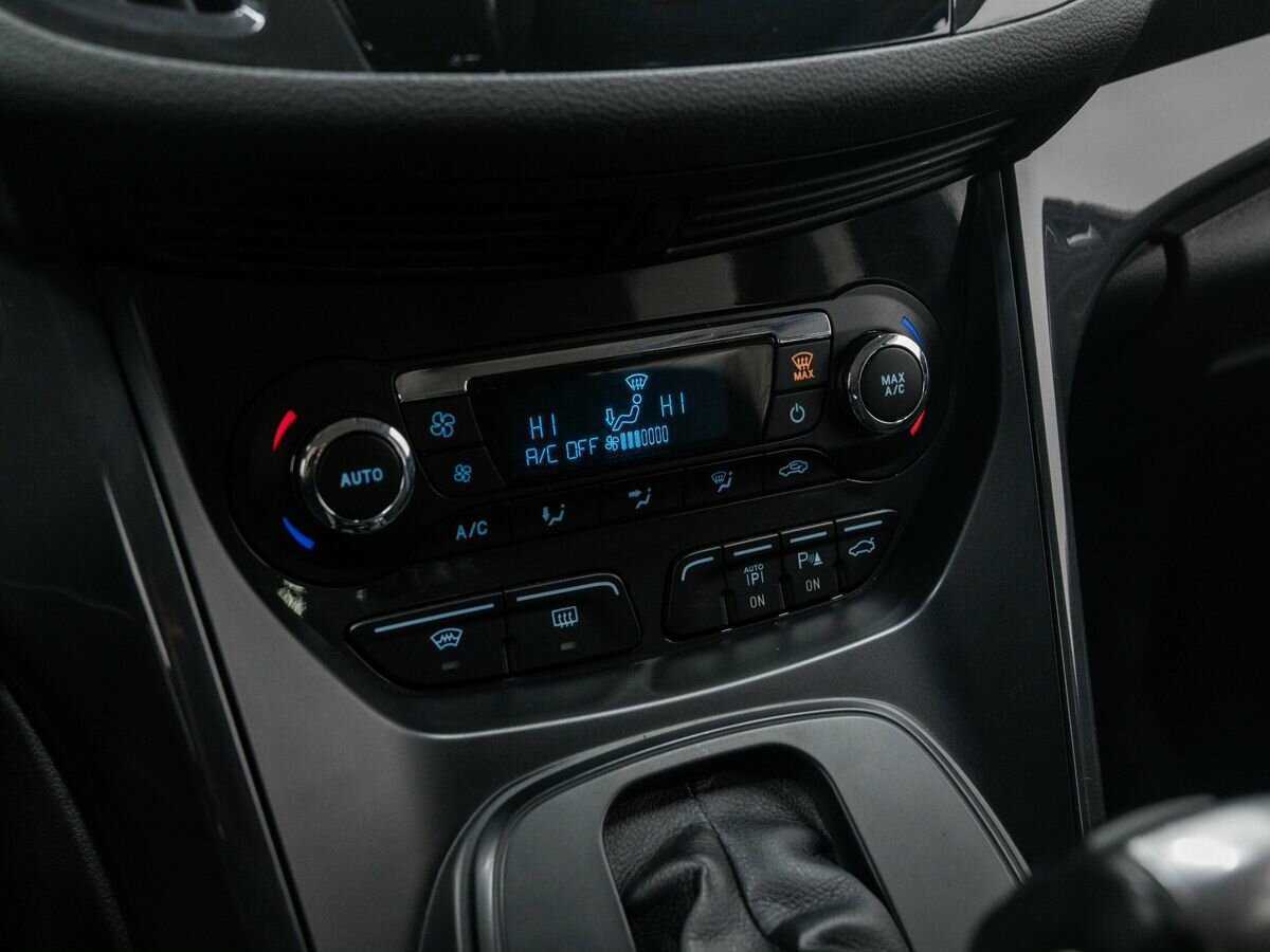 Купить Ford Kuga с пробегом. Фото: #16