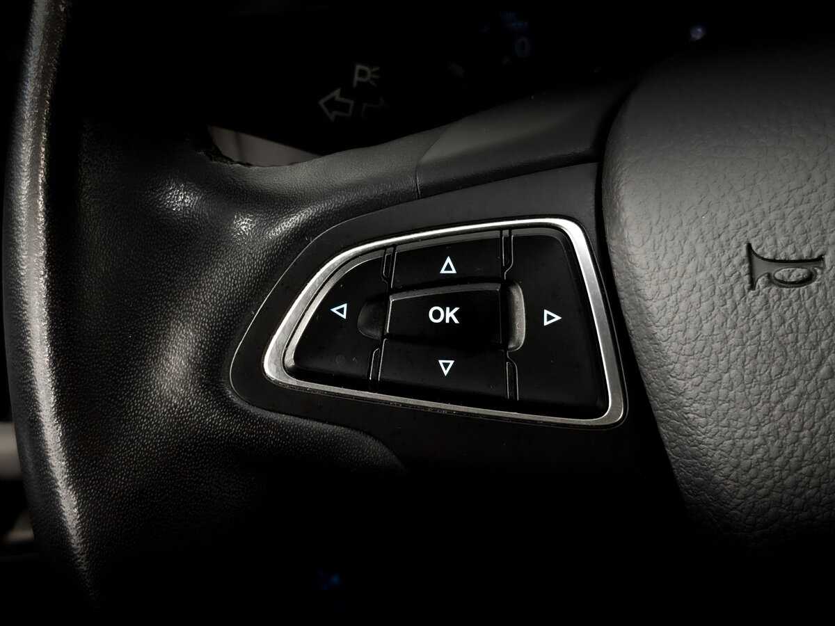 Купить Ford Focus с пробегом. Фото: #26