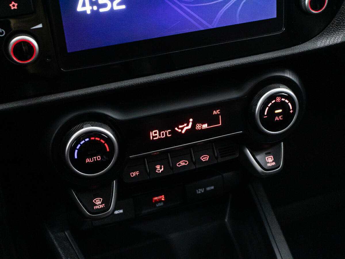 Купить Kia Rio с пробегом. Фото: #17