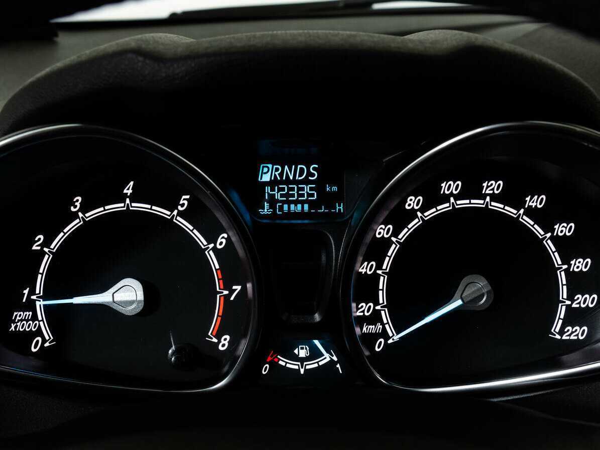 Купить Ford Fiesta с пробегом. Фото: #13