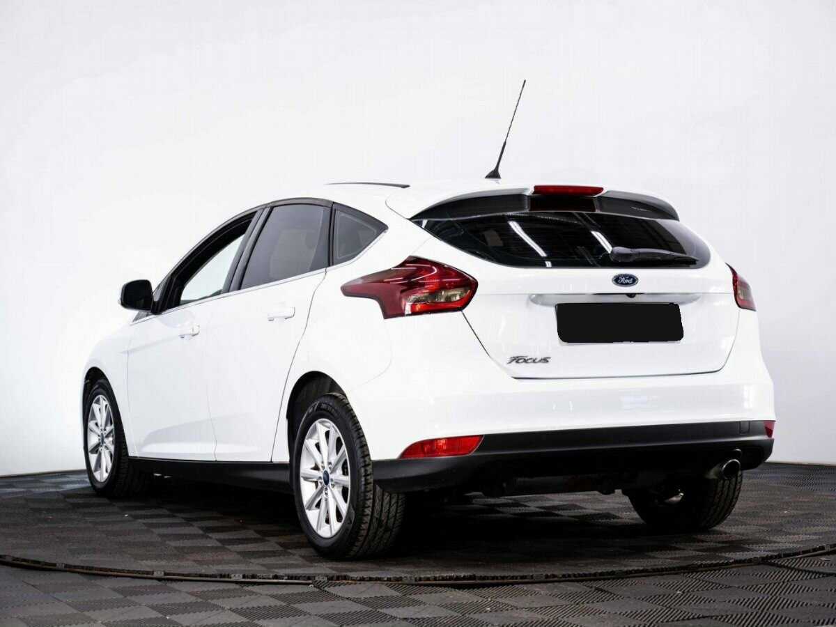 Купить Ford Focus с пробегом. Фото: #3