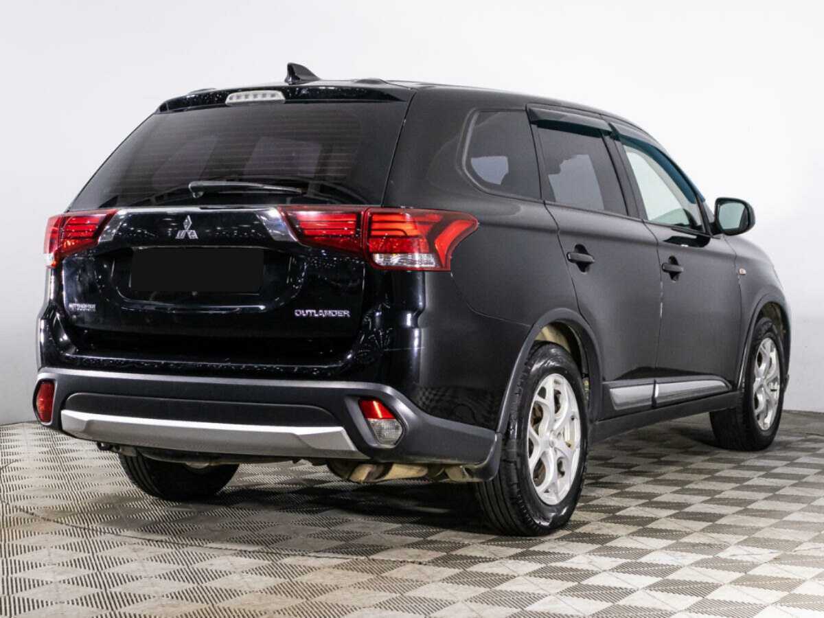 Купить Mitsubishi Outlander с пробегом. Фото: #3