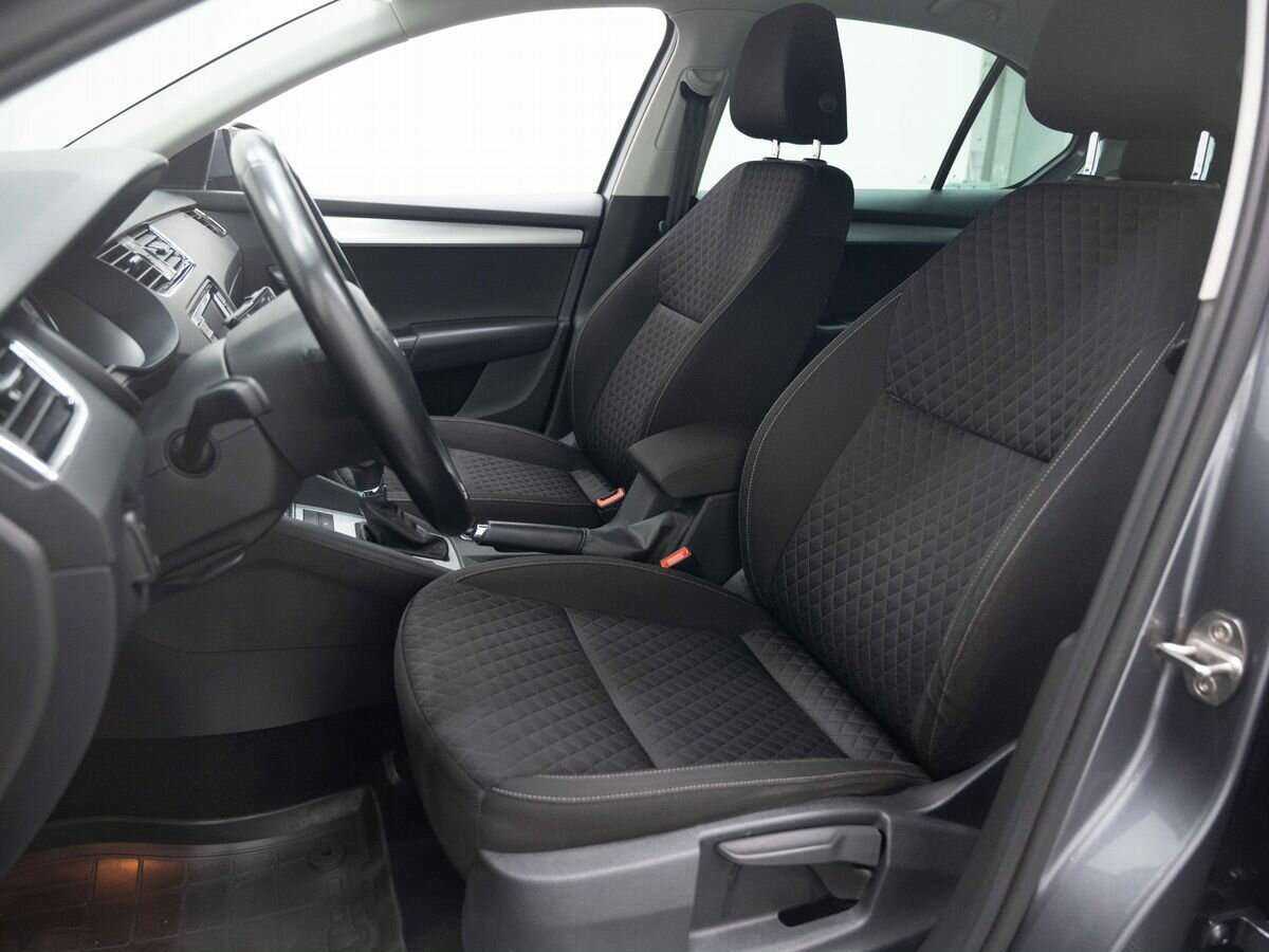 Купить Skoda Octavia с пробегом. Фото: #7