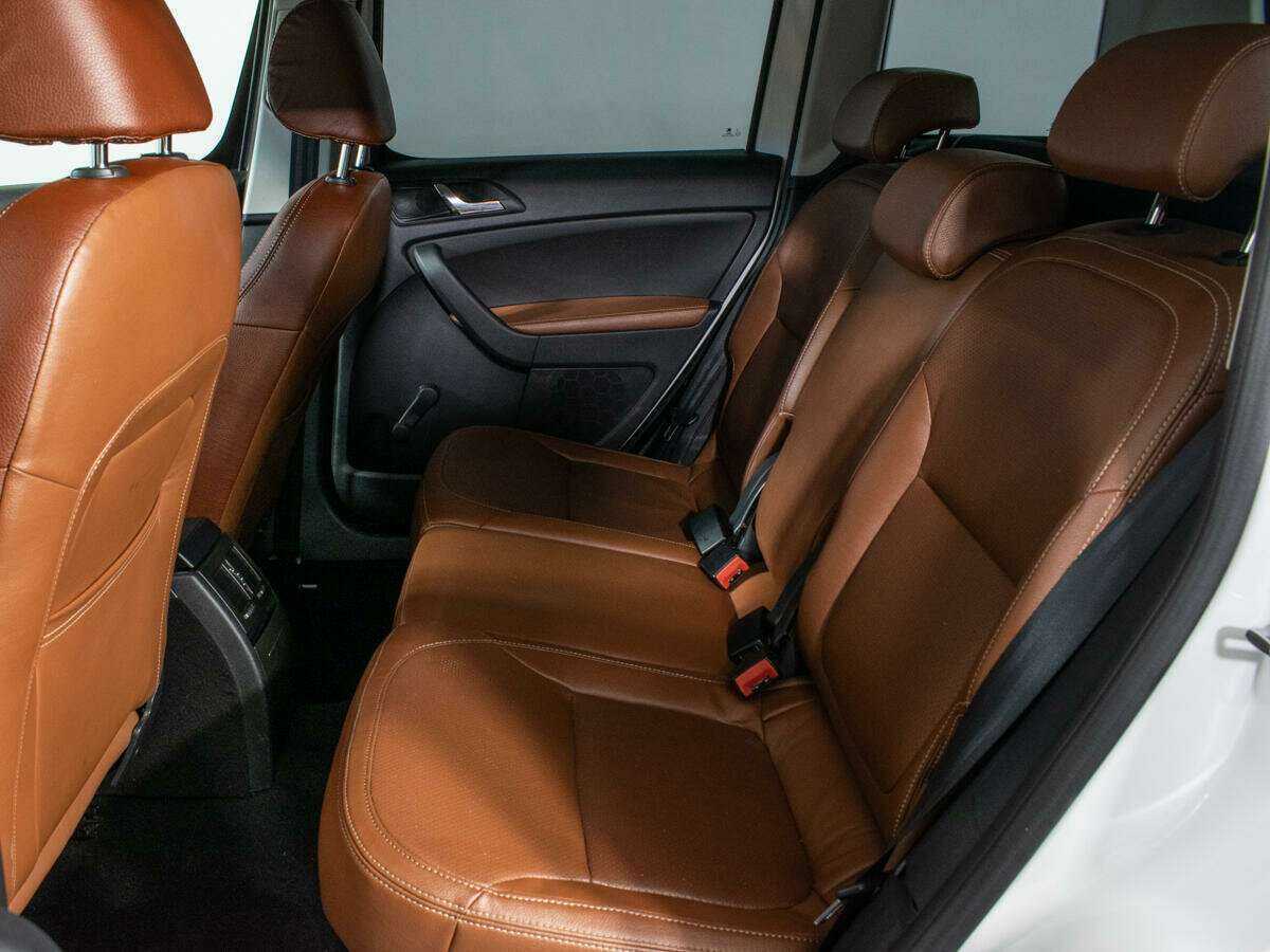 Купить Skoda Yeti с пробегом. Фото: #6