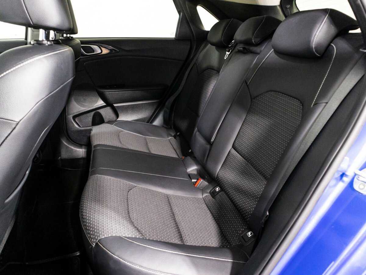Купить Kia Ceed с пробегом. Фото: #6