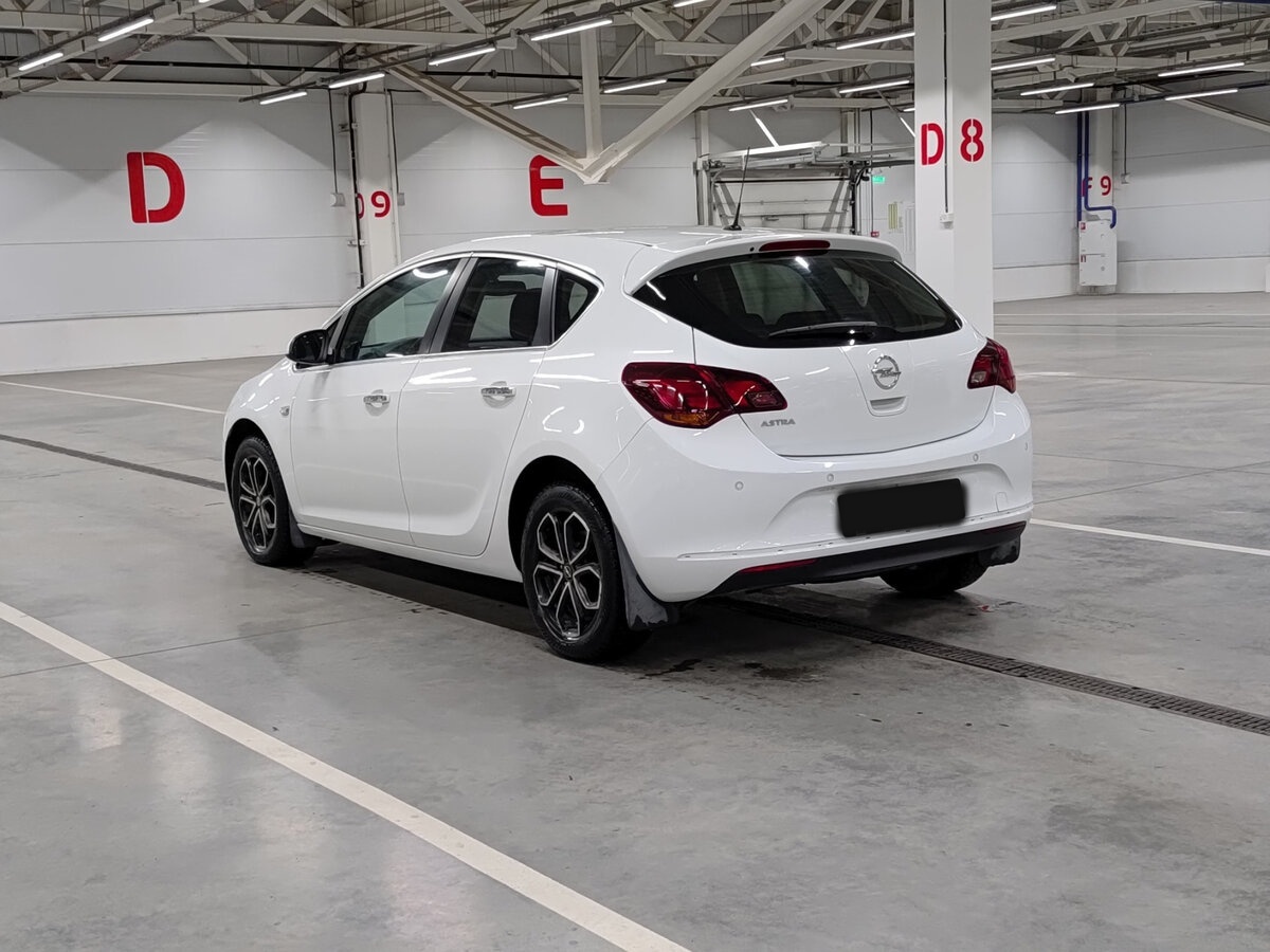 Купить Opel Astra с пробегом. Фото: #6
