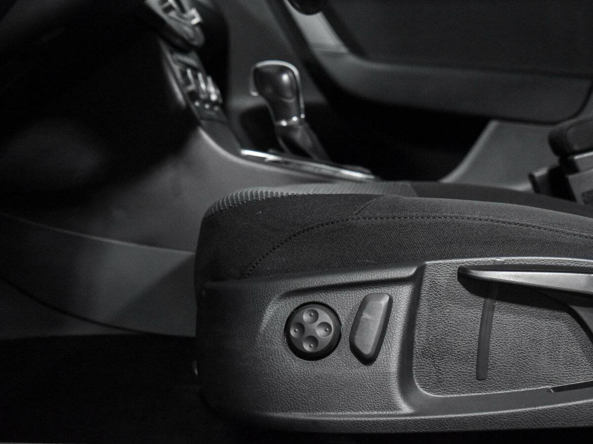 Купить Volkswagen Passat с пробегом. Фото: #7