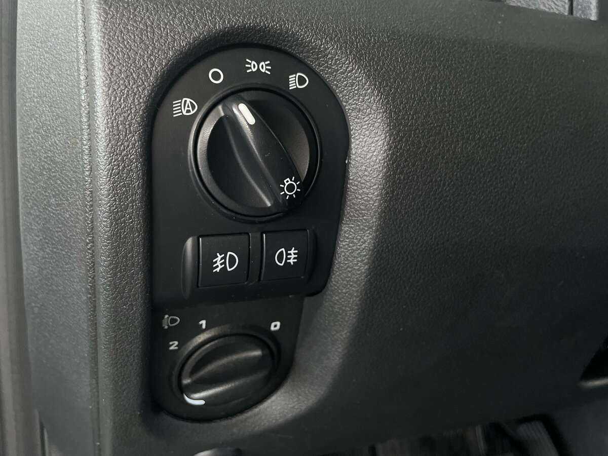 Купить Lada (ВАЗ) Granta с пробегом. Фото: #11