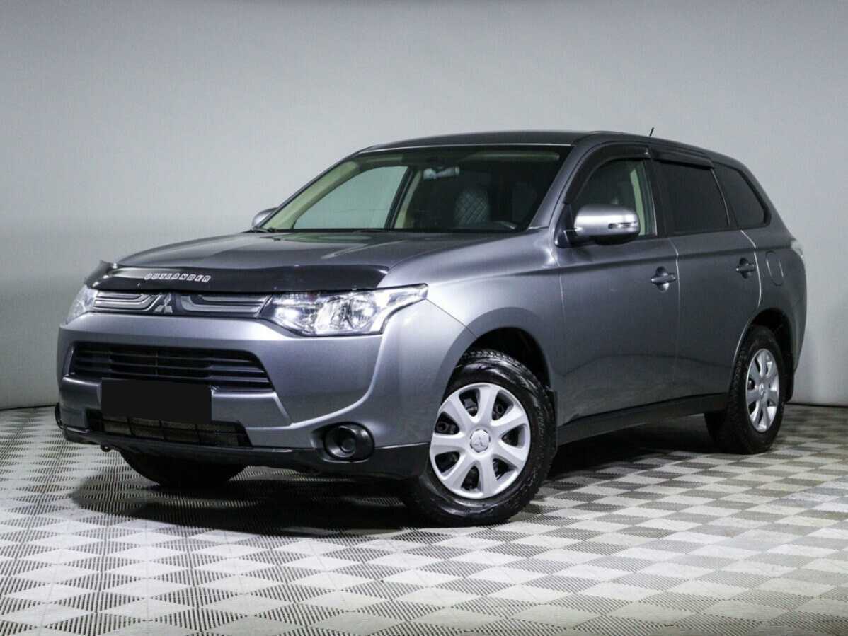 Купить Mitsubishi Outlander с пробегом. Посмотреть фото
