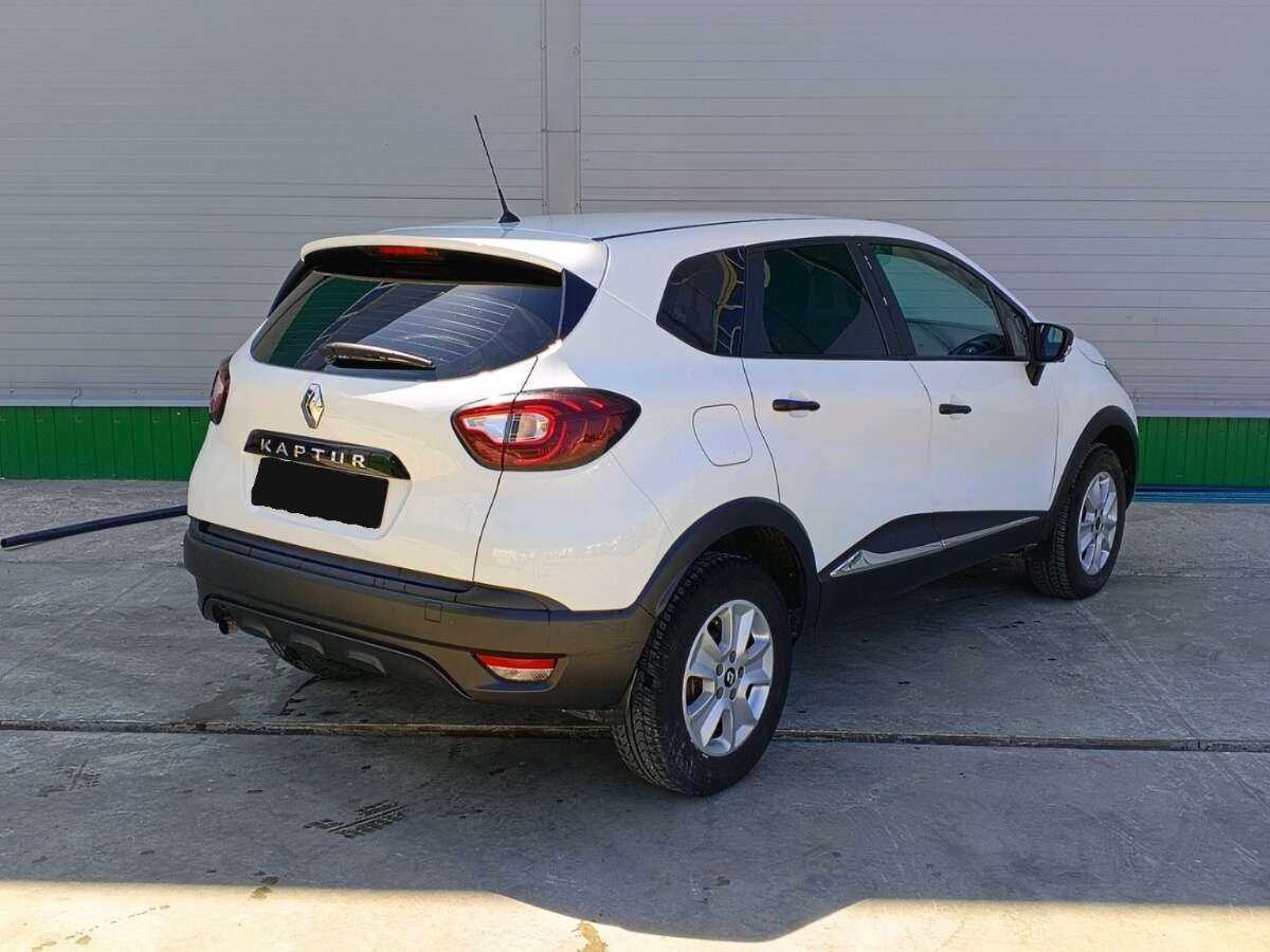 Купить Renault Kaptur с пробегом. Фото: #4