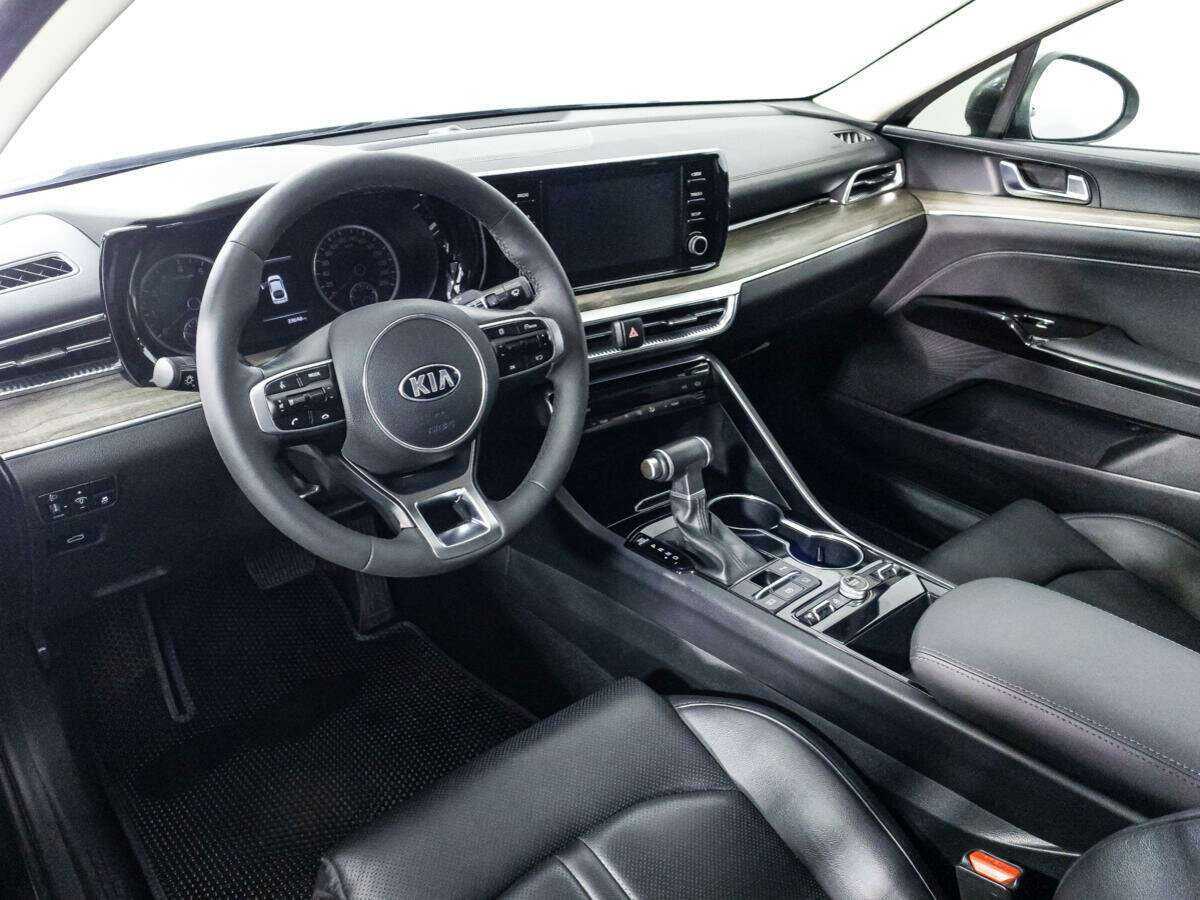 Купить Kia K5 с пробегом. Фото: #10