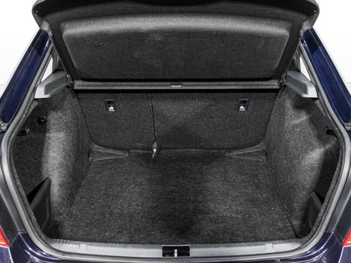 Купить Skoda Rapid с пробегом. Фото: #16