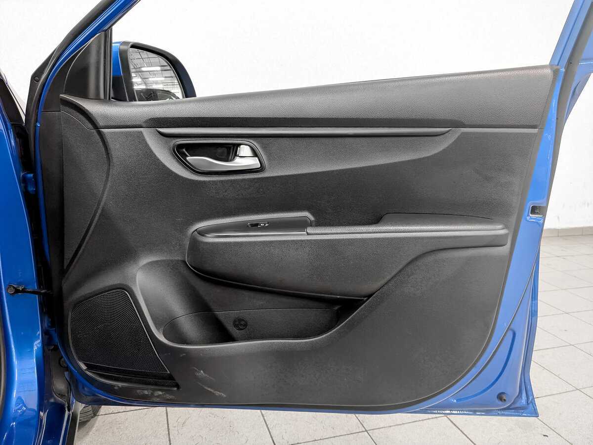 Купить Kia Rio с пробегом. Фото: #23