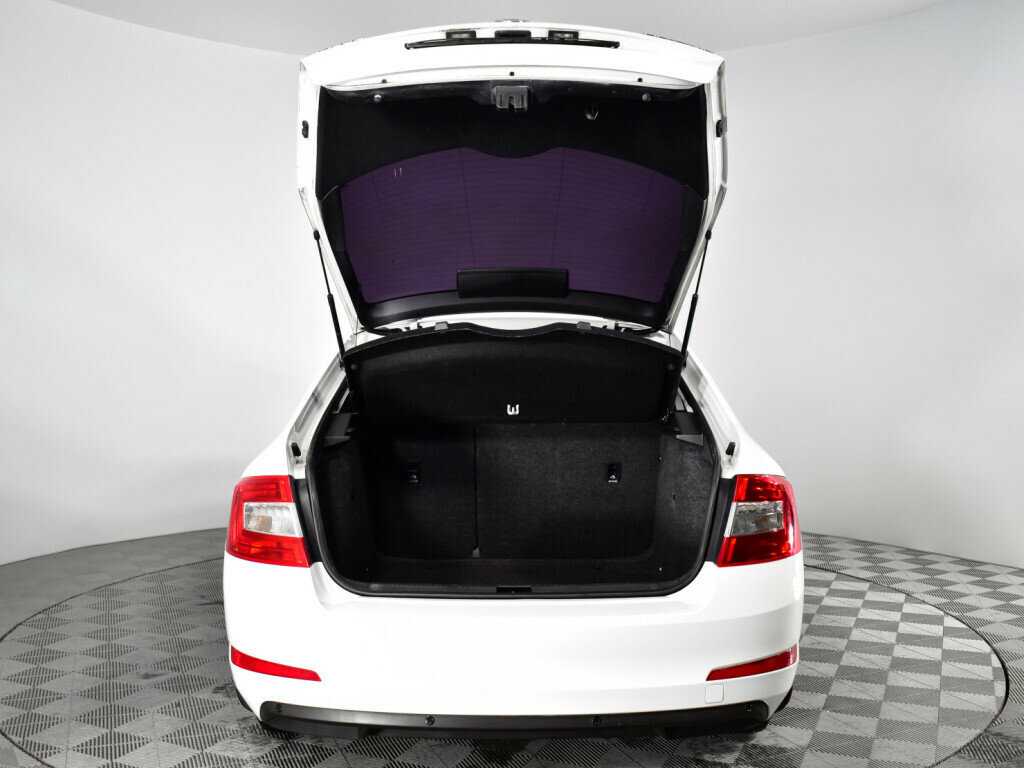 Купить Skoda Octavia с пробегом. Фото: #13