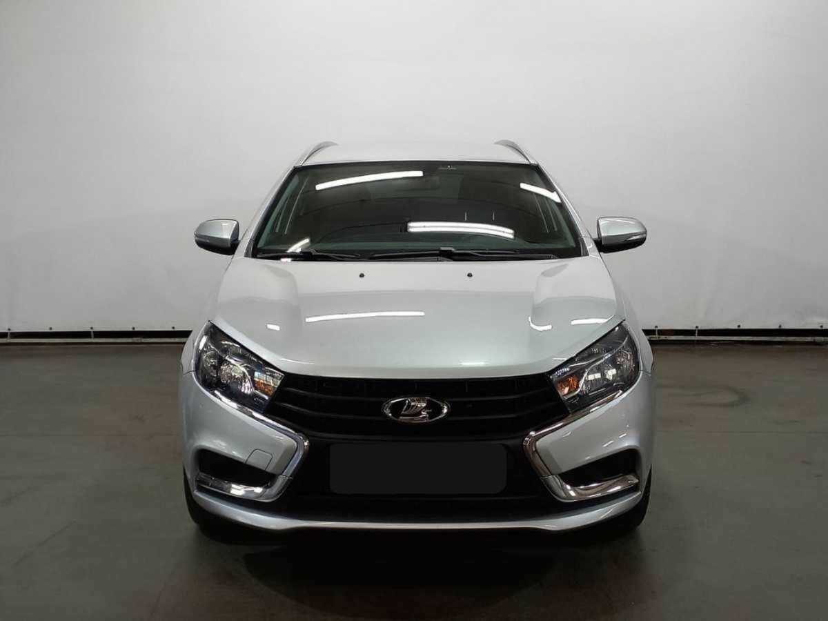 Купить Lada (ВАЗ) Vesta с пробегом. Фото: #1