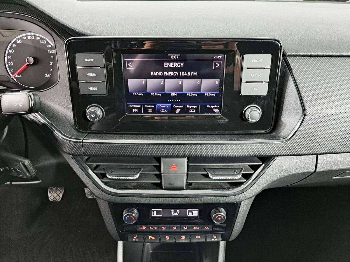 Купить Volkswagen Polo с пробегом. Фото: #12