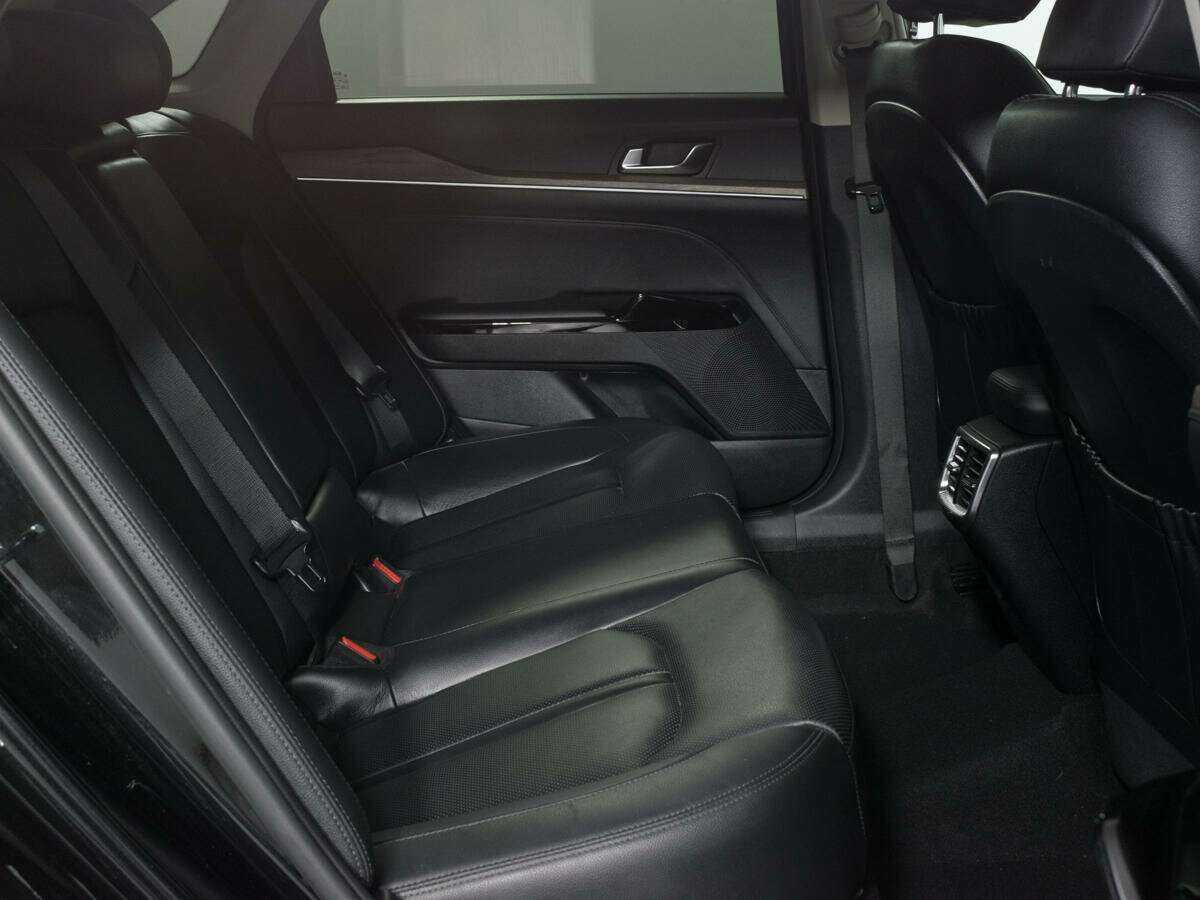 Купить Kia K5 с пробегом. Фото: #11